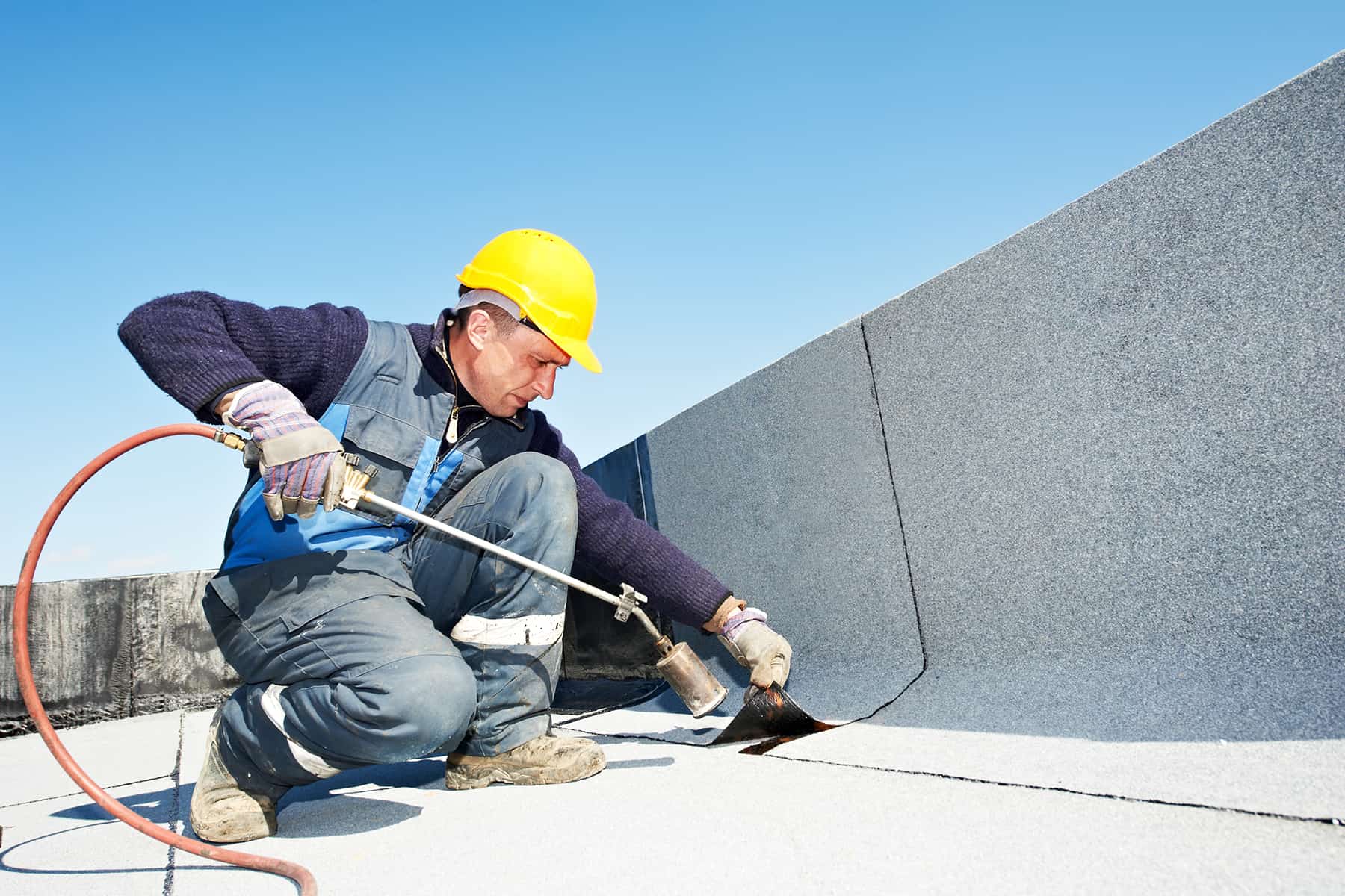 Surface Roofing: Flat Roof Repair & Strengthening Guide
